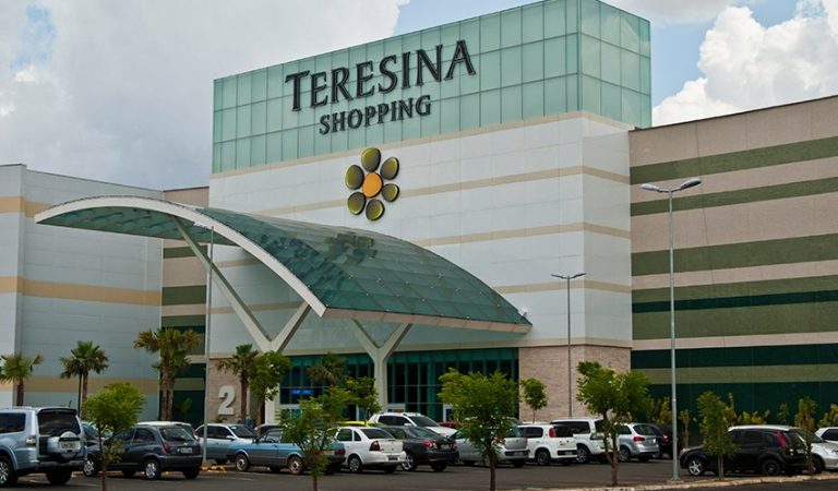 Rede de lojas seleciona Estoquista no Teresina Shopping